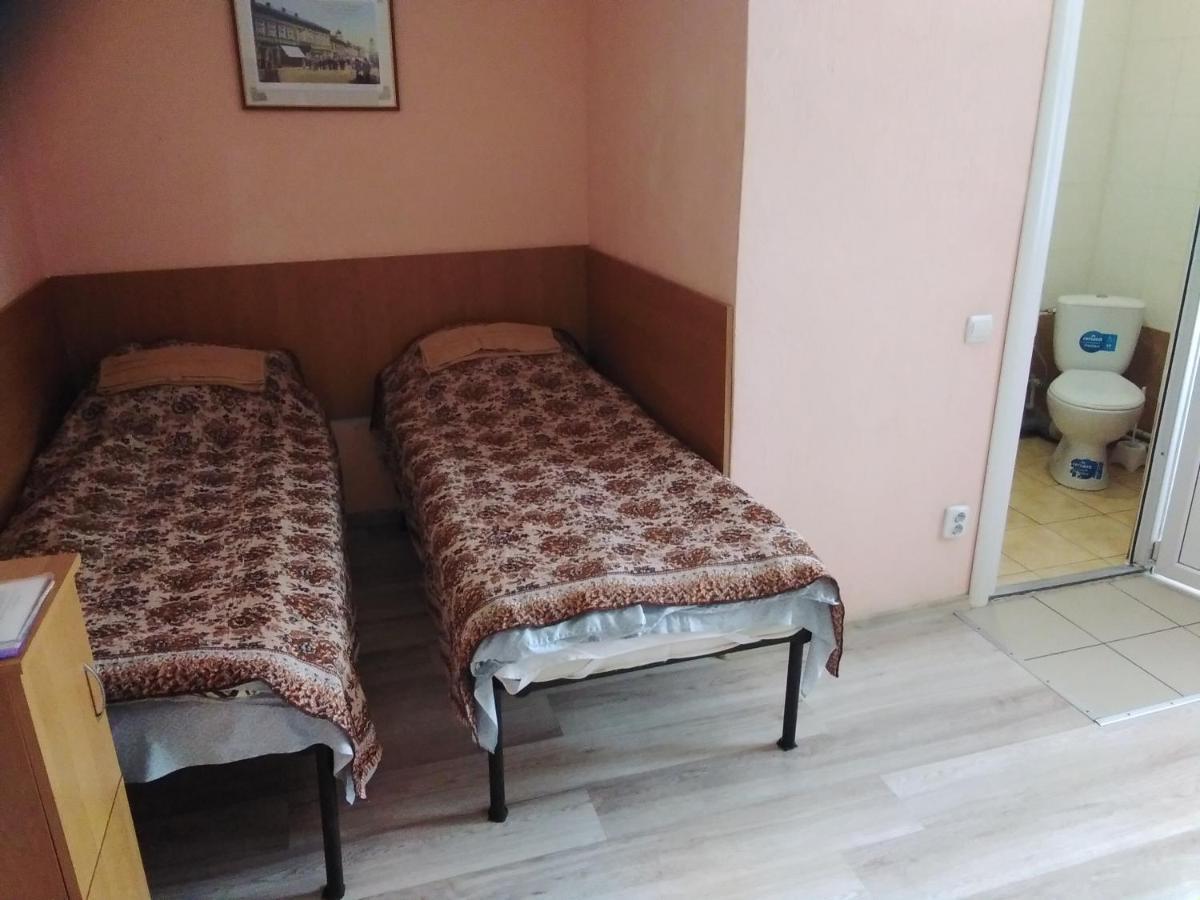 Mini-Hotel Ivano Frankivsk Bagian luar foto